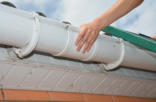 Gutter Reattachment in Waukesha